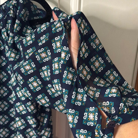 EUC Elegant Blue and Yellow Cold Shoulder Blouse with Vibrant Design - Picture 6 of 7